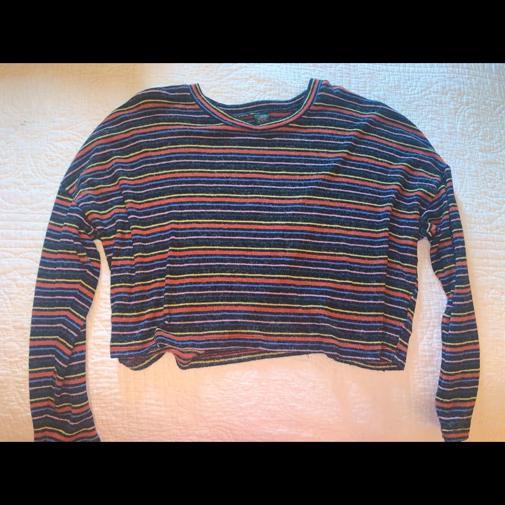 Multi colored long sleeve crop top